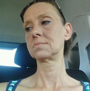 Meet your Posher, Myra